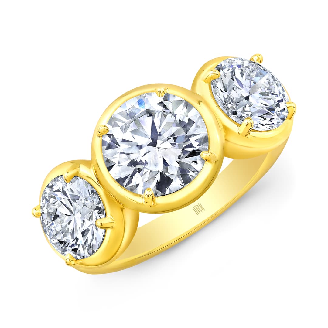 18K Yellow Gold 3-Stone Diamond Ring
