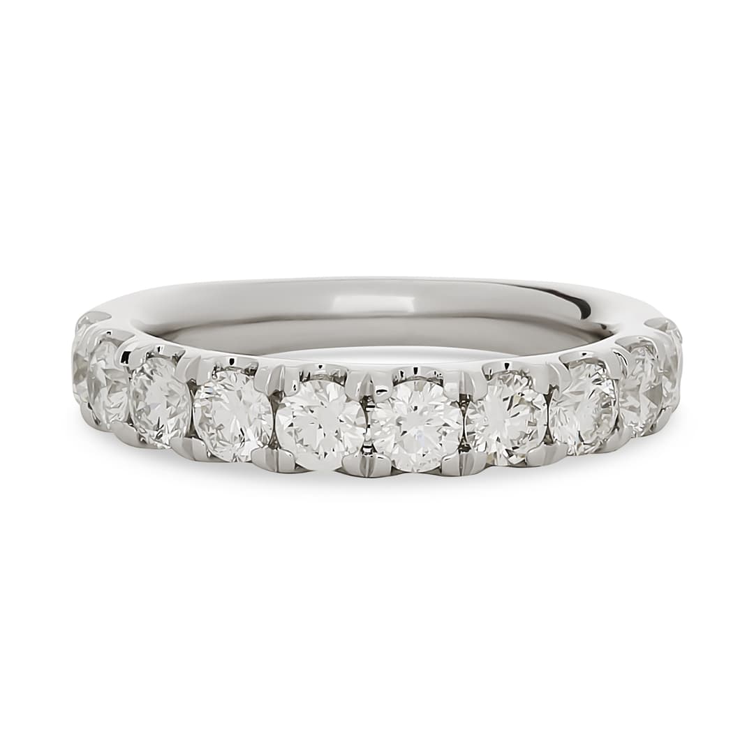 18K White Gold Diamond Band