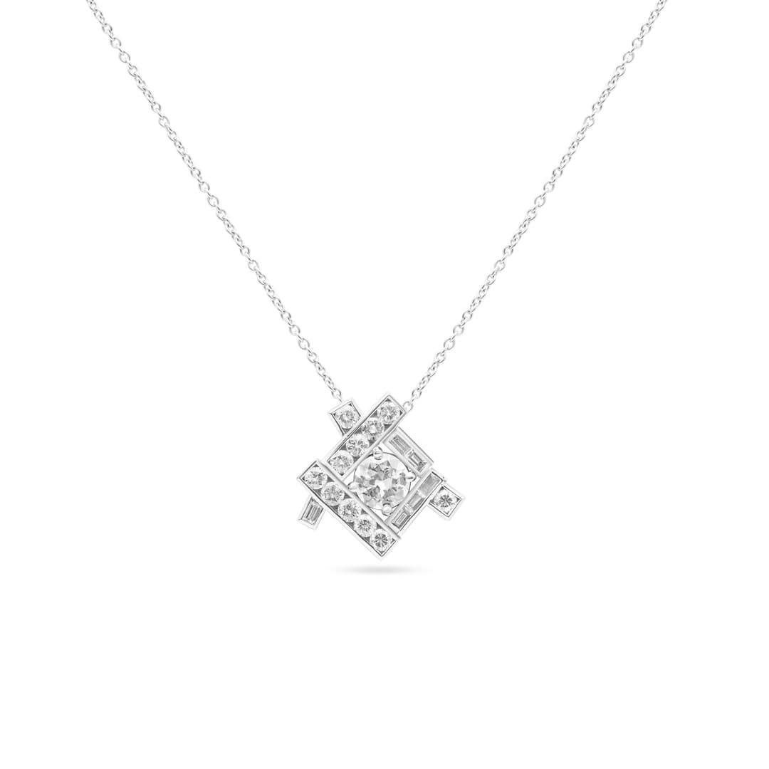 18K White Gold Diamond Cluster Pendant