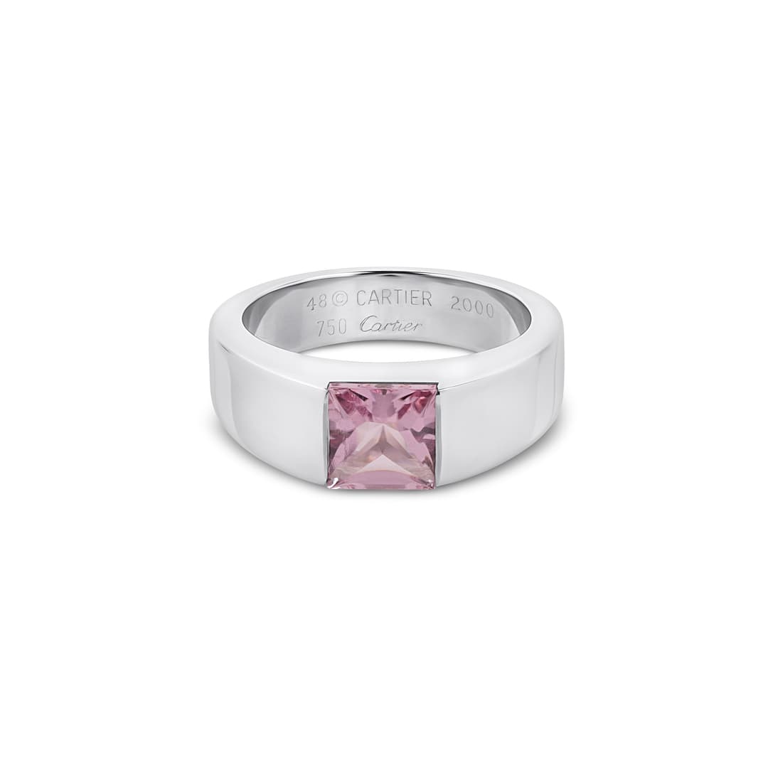 18K White Gold Rose Quartz Ring
