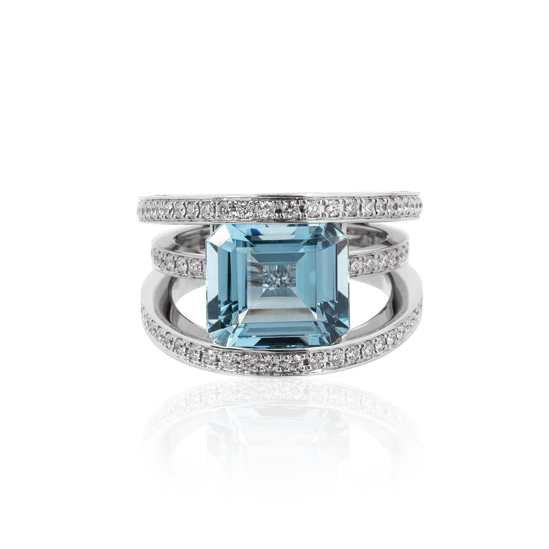 18K White Gold Diamond Dome Ring