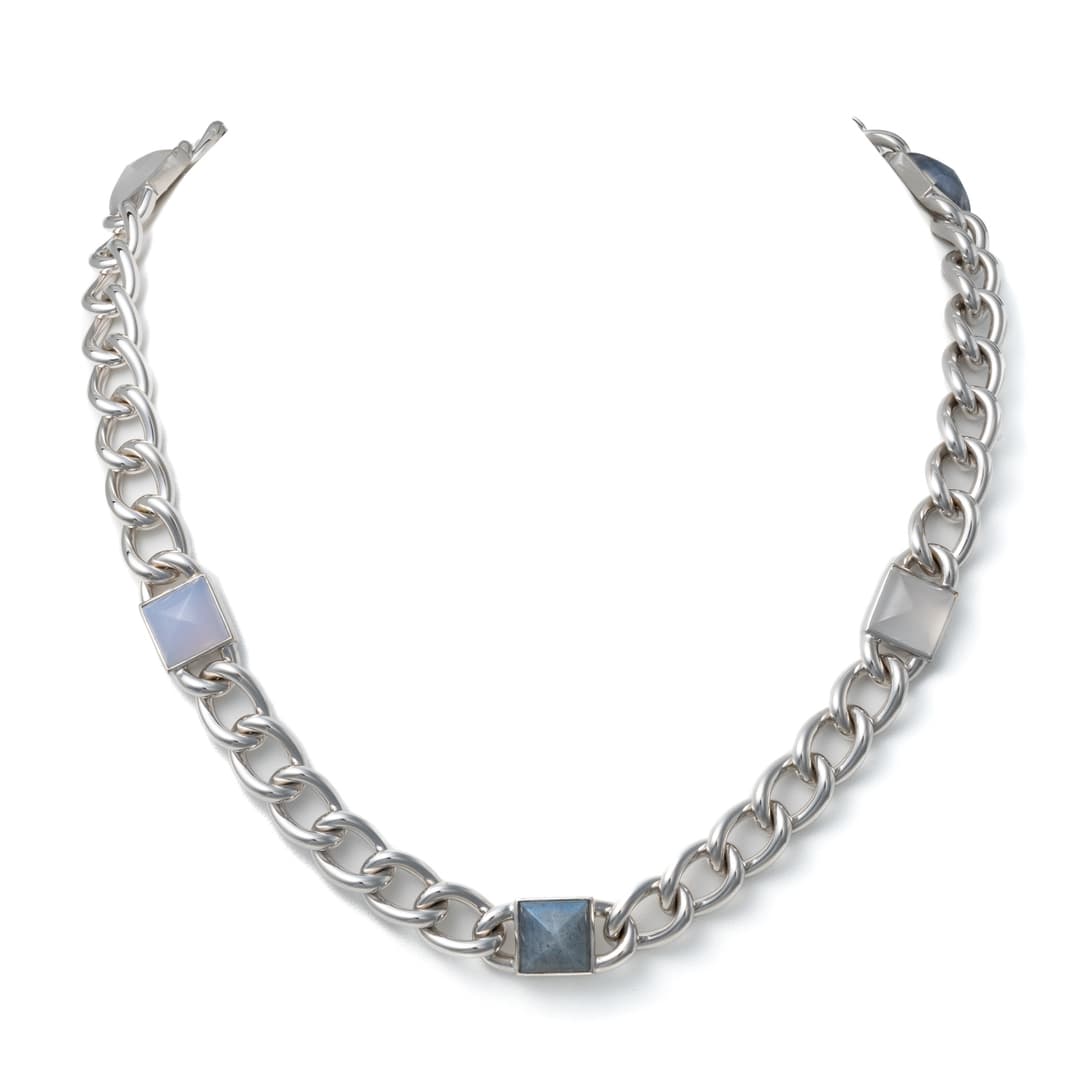 18K White Gold Pyramid Necklace