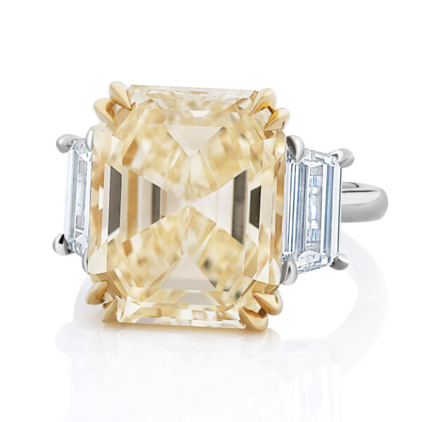Yamron Collection 18K Yellow Gold Platinum Yellow Diamond 3 Stone Ring